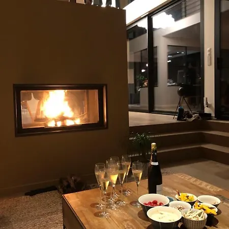 Des Pins : Maison D'architecte Avec Piscine, à 500m Des Plages, Calme Et Ensoleillée * Anglet